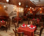 Amaks Safar Hotel: Restaurant