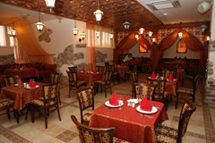 Amaks Safar Hotel: Restaurant - photo 29