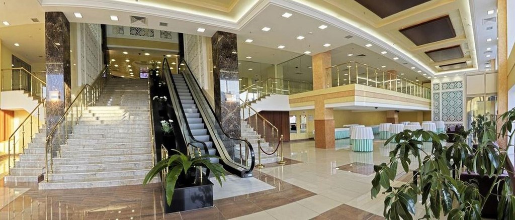 Grand Hotel Kazan: Lobby