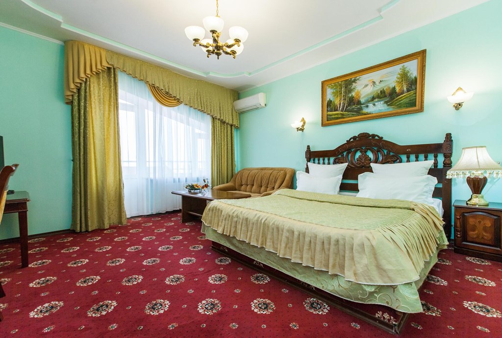 Grand Hotel Uyut: Room DOUBLE SINGLE USE DELUXE