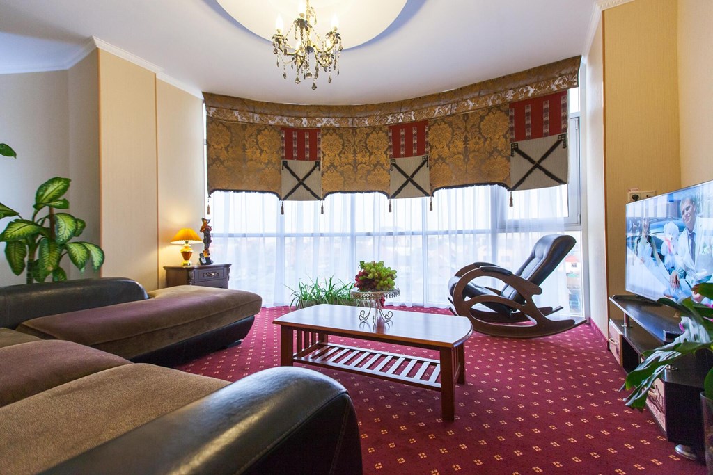 Grand Hotel Uyut: Room SUITE TWO BEDROOMS