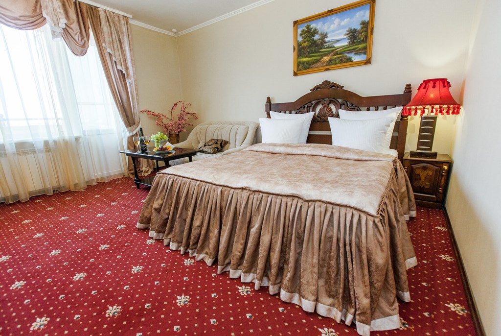 Grand Hotel Uyut: Room DOUBLE SINGLE USE DELUXE