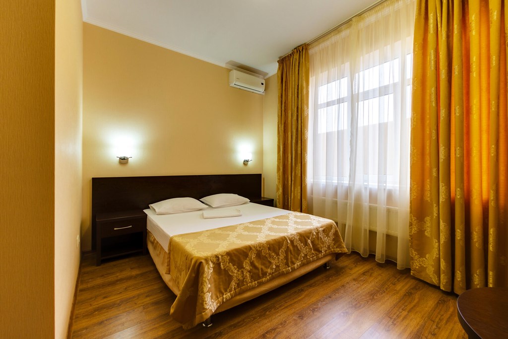 Hotel Zapadniy: Room DOUBLE STANDARD