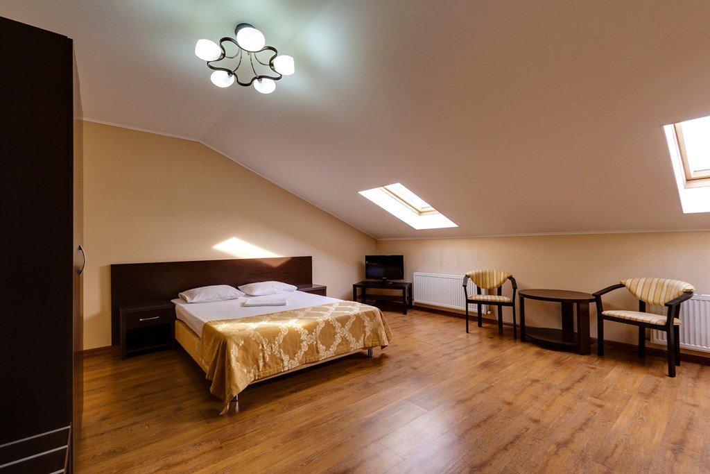 Hotel Zapadniy: Room DOUBLE SUPERIOR