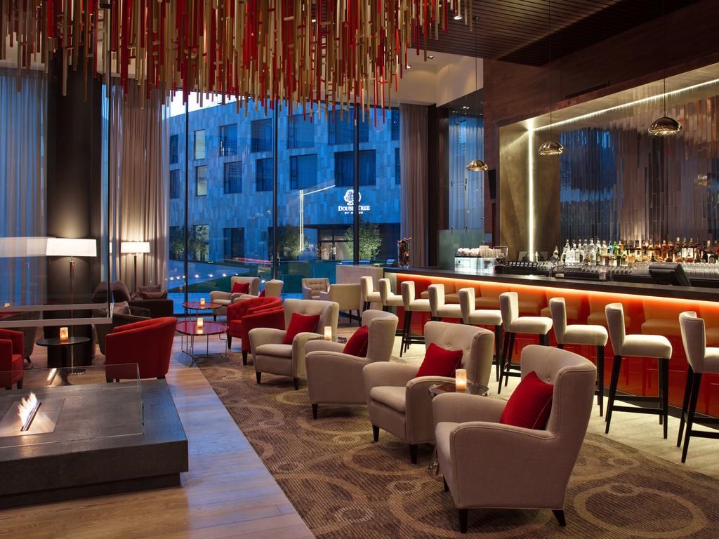 DoubleTree by Hilton Moscow Marina: Bar