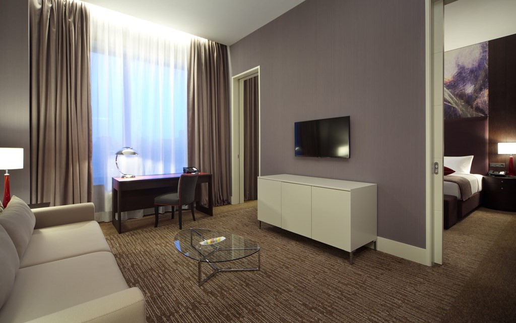 DoubleTree by Hilton Moscow Marina: Room SUITE STANDARD