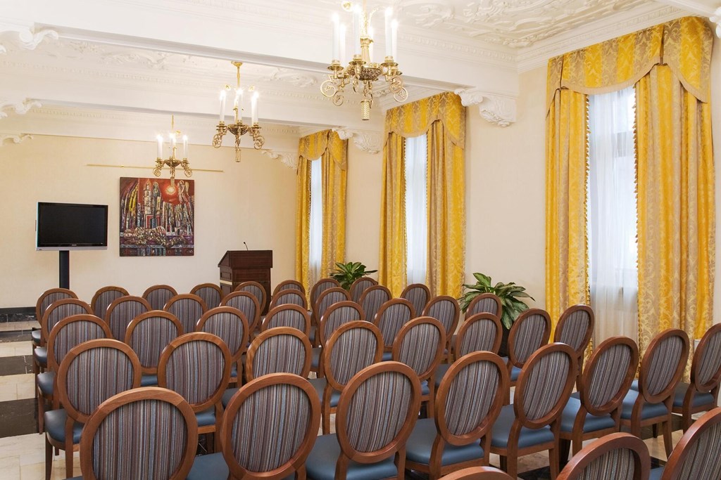 Hilton Moscow Leningradskaya: Conferences