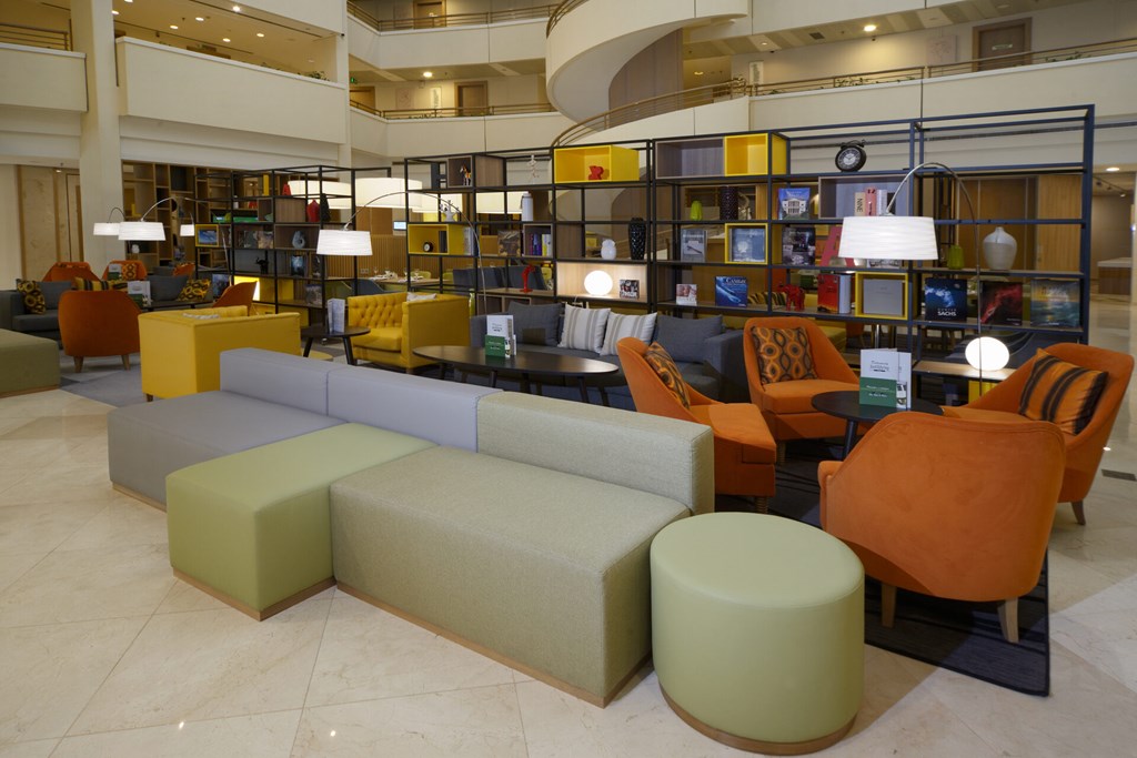 Holiday Inn Moscow - Seligerskaya: Lobby