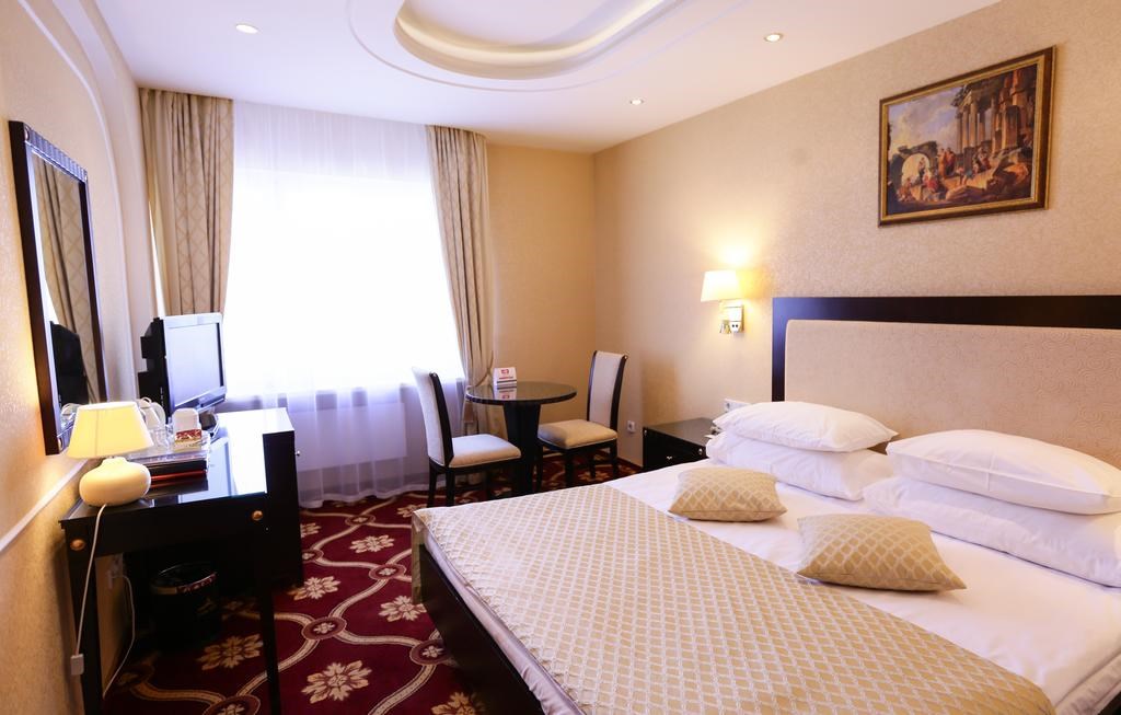 Izmailovo Alfa: Room DOUBLE CLUB