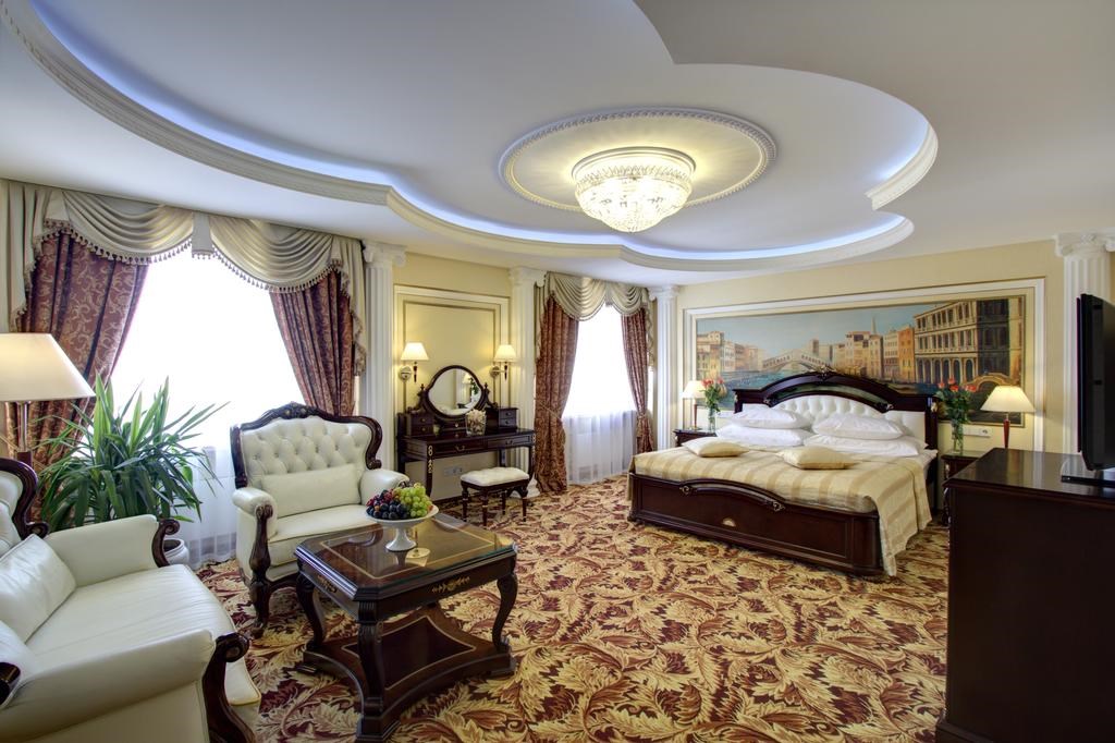 Izmailovo Alfa: Room SUITE EXECUTIVE