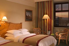 Marriott Grand Hotel: Room DOUBLE EXECUTIVE - photo 6