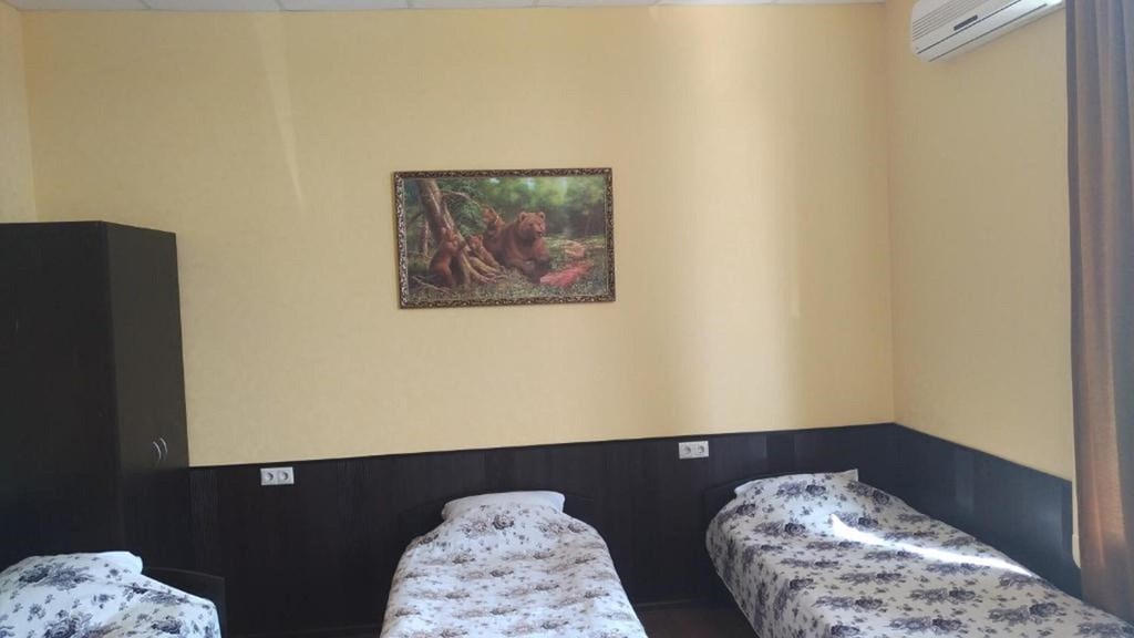 Mini Hotel Tarleon: Room Bed in dormitory CAPACITY 4