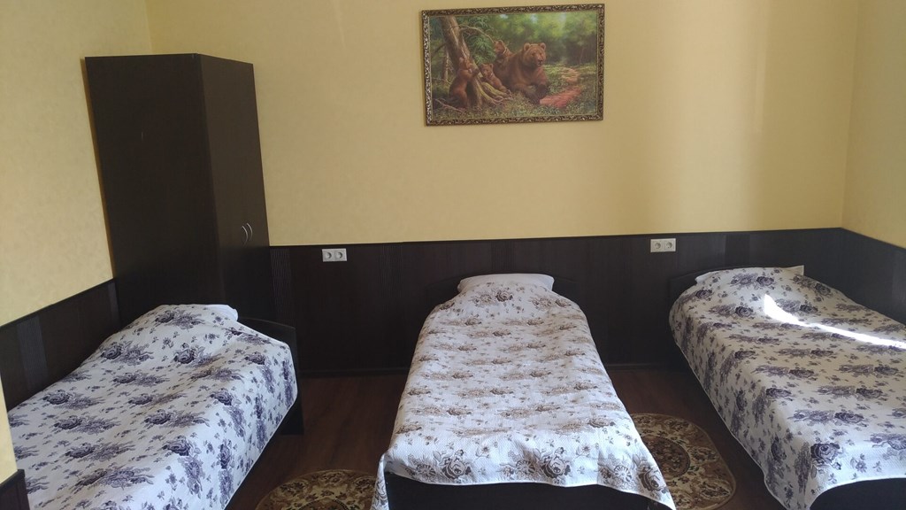 Mini Hotel Tarleon: Room Bed in dormitory CAPACITY 4