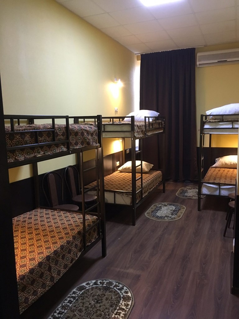 Mini Hotel Tarleon: Room Bed in dormitory CAPACITY 6