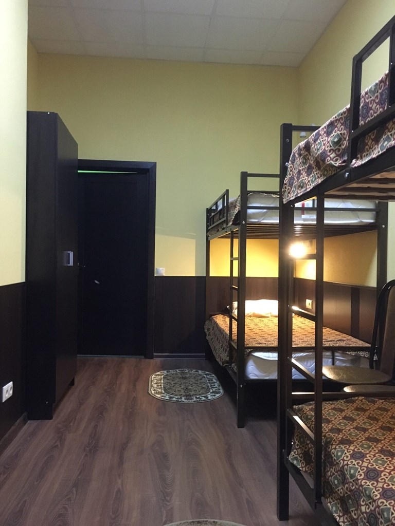 Mini Hotel Tarleon: Room Bed in dormitory CAPACITY 6