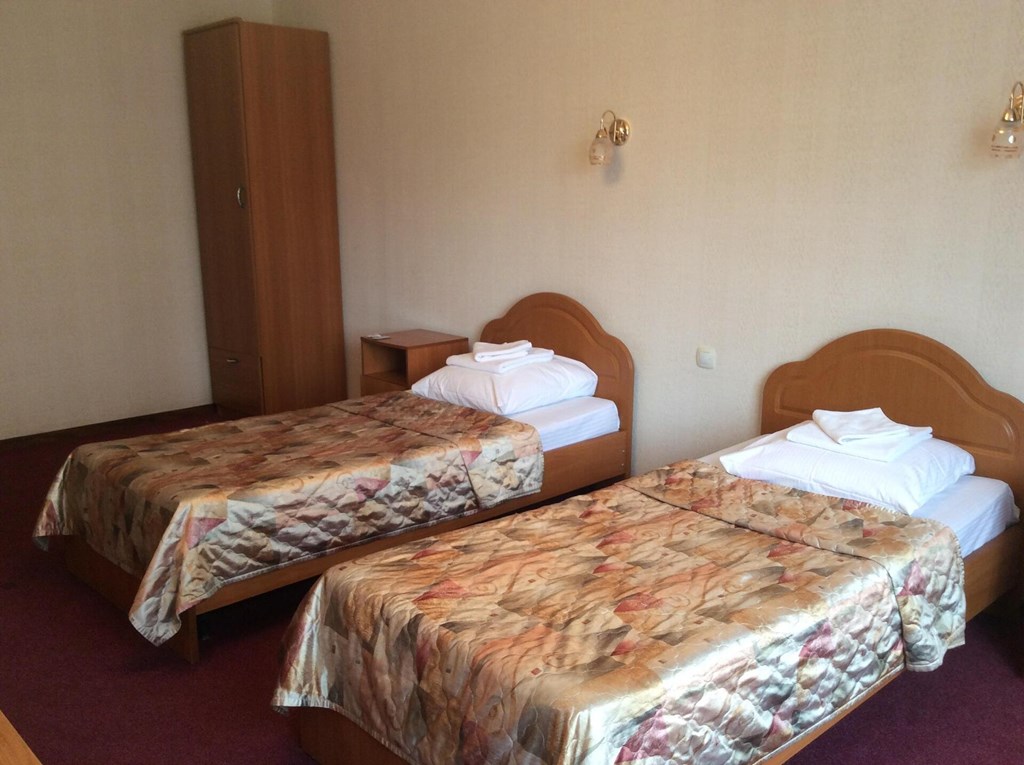 Moskvich: Room TWIN TWO BEDS