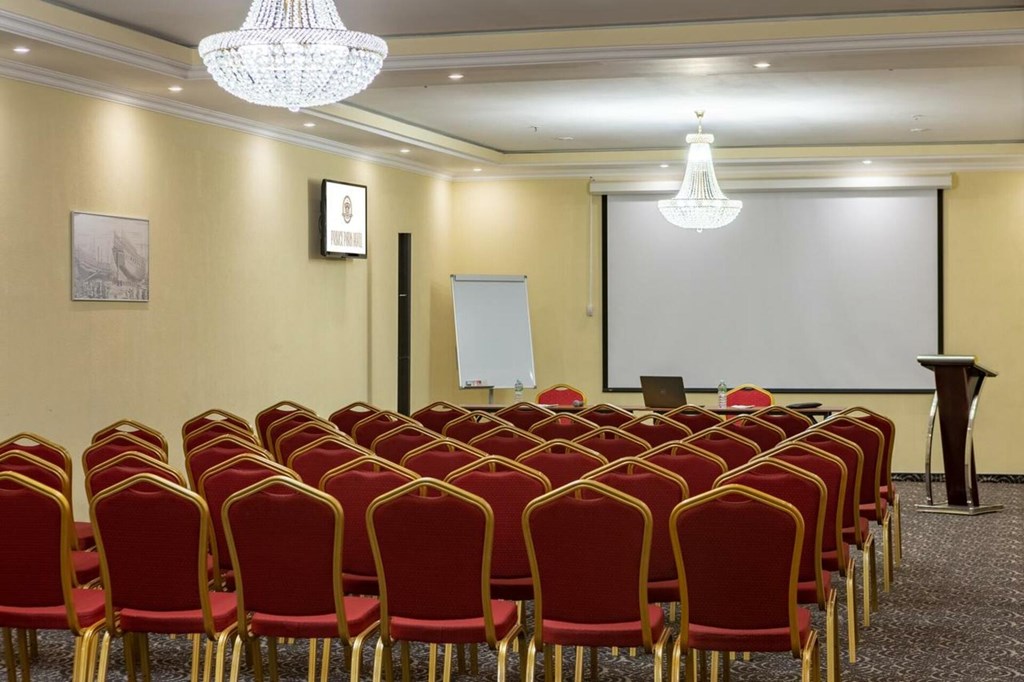 Prince Park Hotel: Conferences