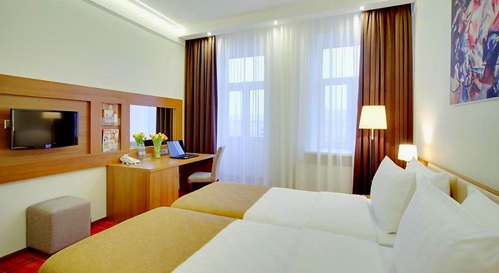 Best Western Plus Centre Hotel: Room TWIN STANDARD