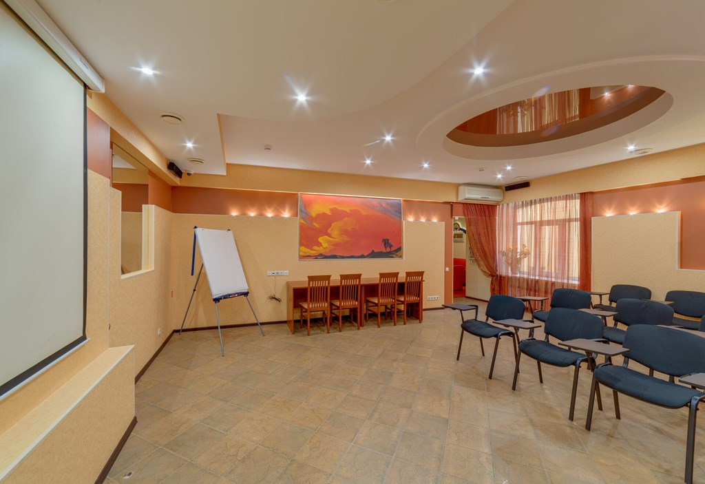 Club Hotel Agni: Conferences