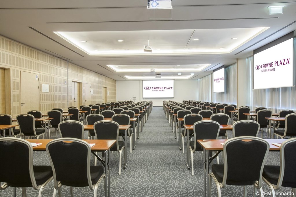 Crowne Plaza St. Petersburg Airport: Conferences