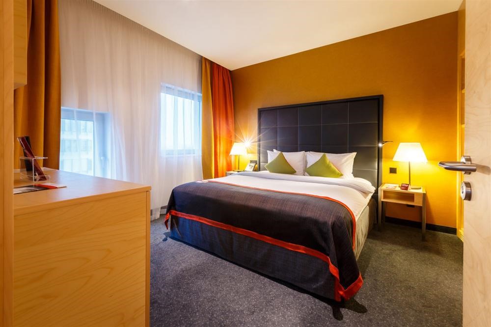 Crowne Plaza St. Petersburg Airport: Room