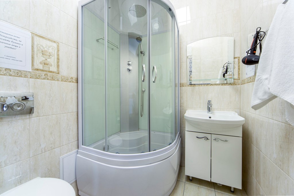 Nevsky 100 Hotel: Room DOUBLE SINGLE USE ECONOMY WITH SHARED BATHROOM