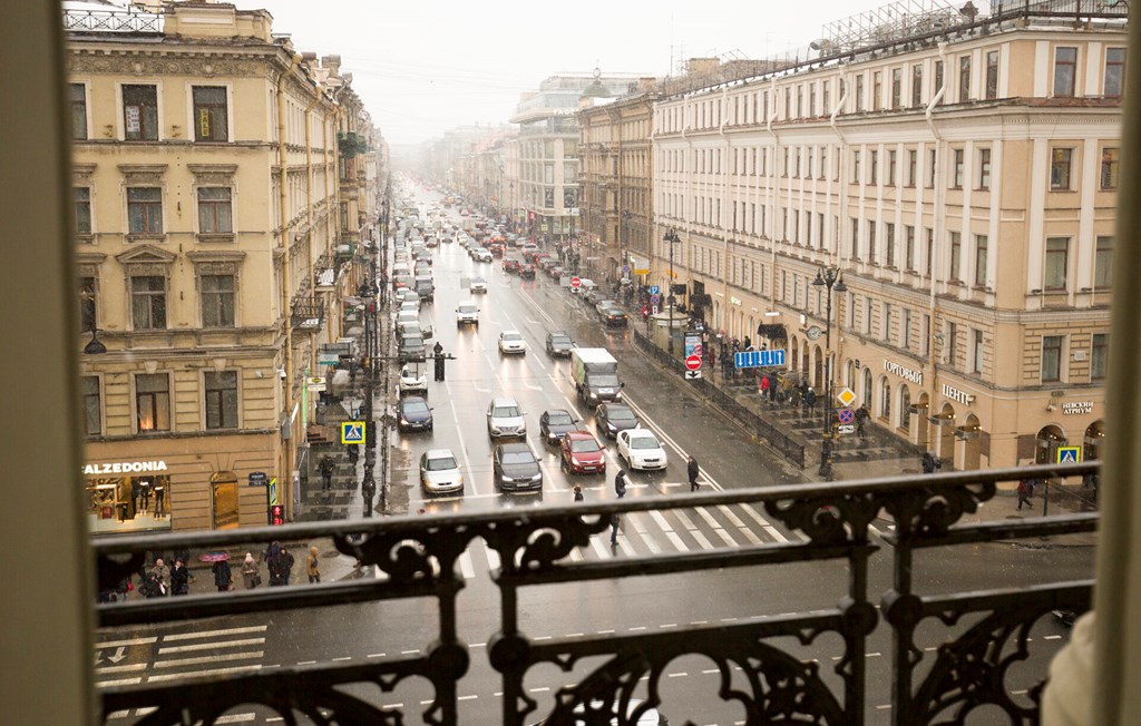 Nevsky 100 Hotel: Room DOUBLE SUPERIOR WITH BALCONY