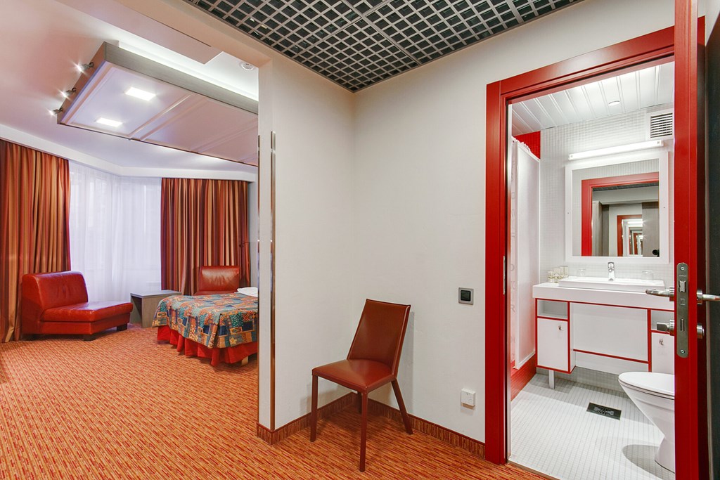 Red Stars Hotel: Room DOUBLE SINGLE USE DELUXE