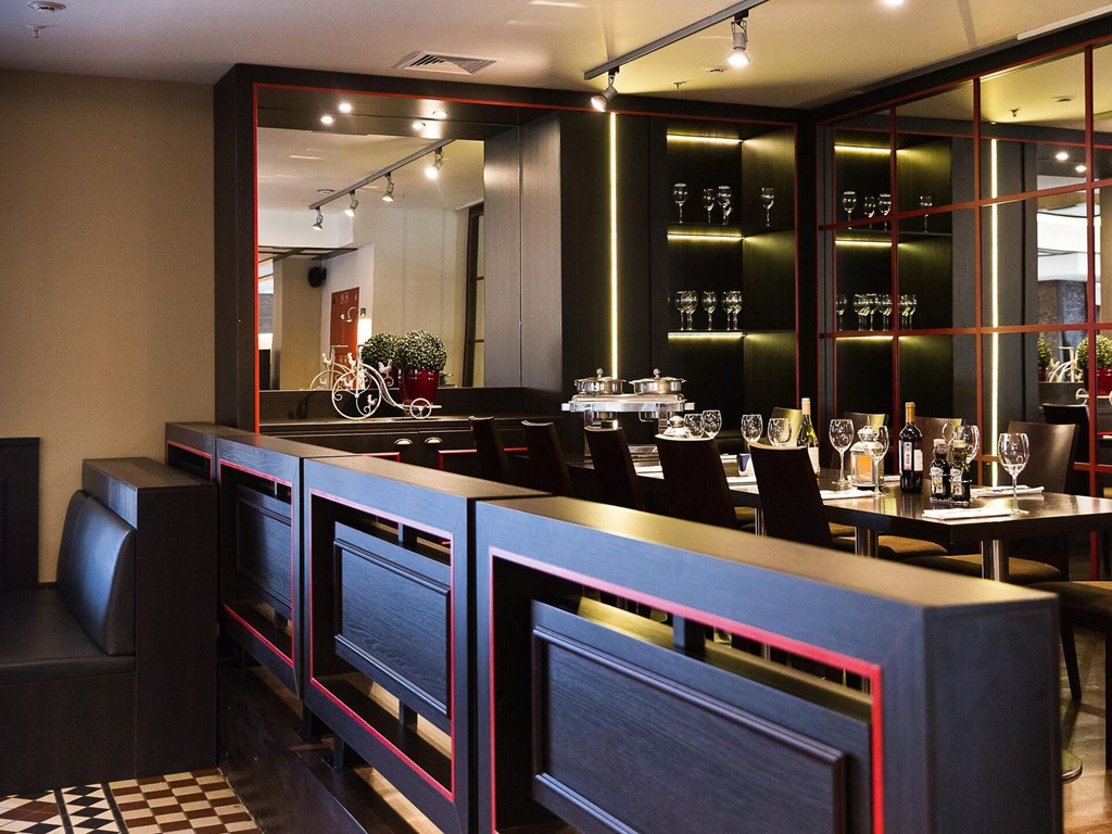 Staybridge Suites Moskovskye Vorota: Restaurant