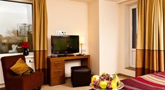 Staybridge Suites Moskovskye Vorota: Room - photo 3