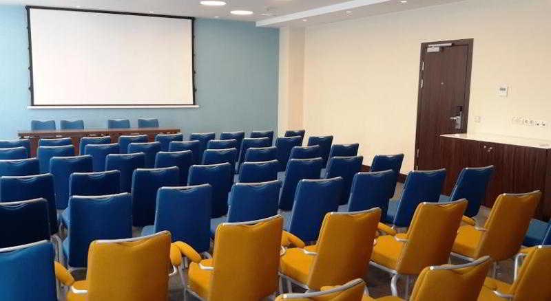 Park Inn Sochi City Centre: Conferences