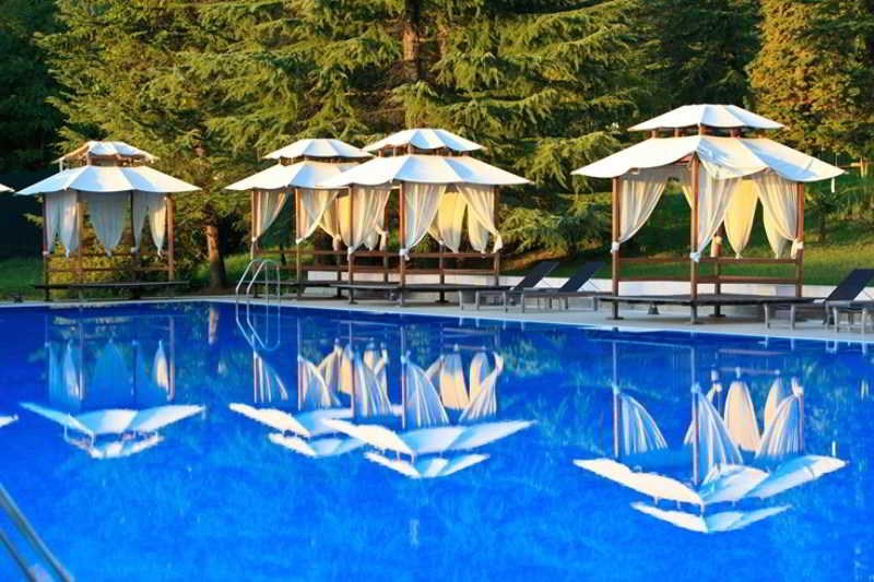 Rodina Grand Hotel & Spa: Pool