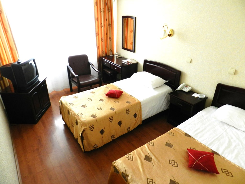 A Hotel Amur Bay: Room TWIN STANDARD