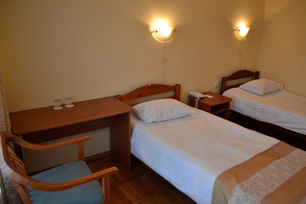 A Hotel Amur Bay: Room TWIN CAPACITY 1