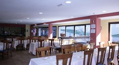 Refugi dels Isards: Restaurant - photo 15