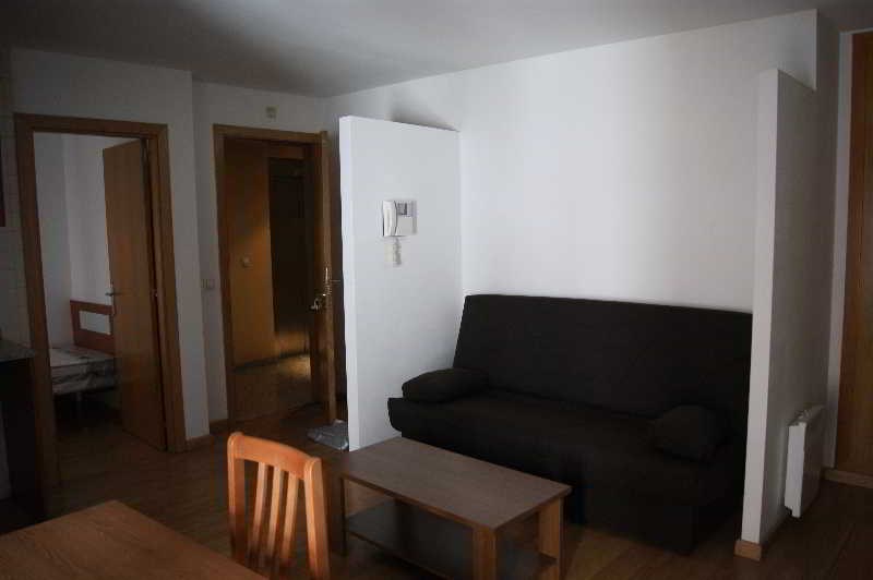 Borruscall Apartaments: Room APARTMENT CAPACITY 6 TWO BEDROOMS