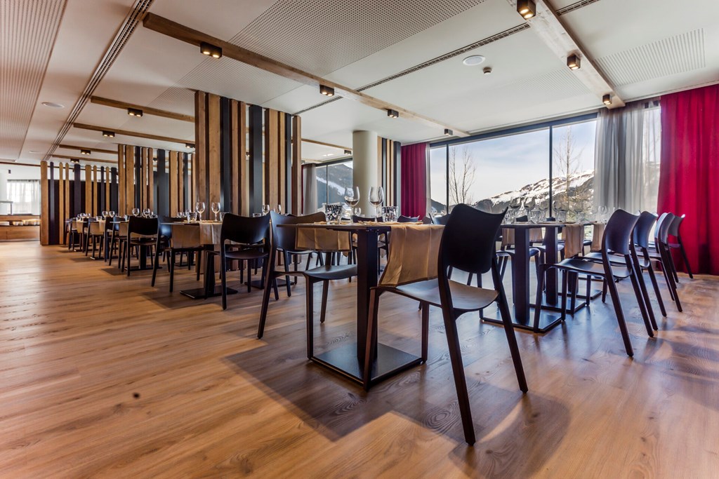 Park Piolets Mountain Hotel & Spa: Restaurant