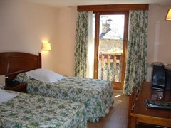 Soldeu Maistre: Room Double or Twin STANDARD - photo 6