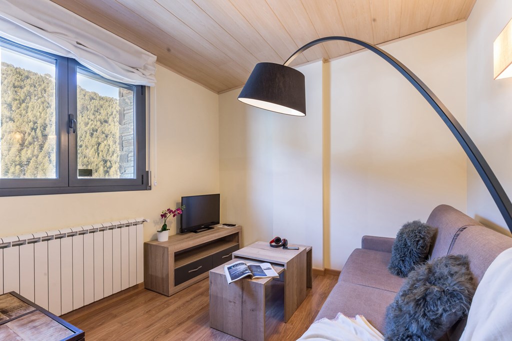 Pierre & Vacances Andorra Sunari El Peretol: Room APARTMENT CAPACITY 5 ONE BEDROOM