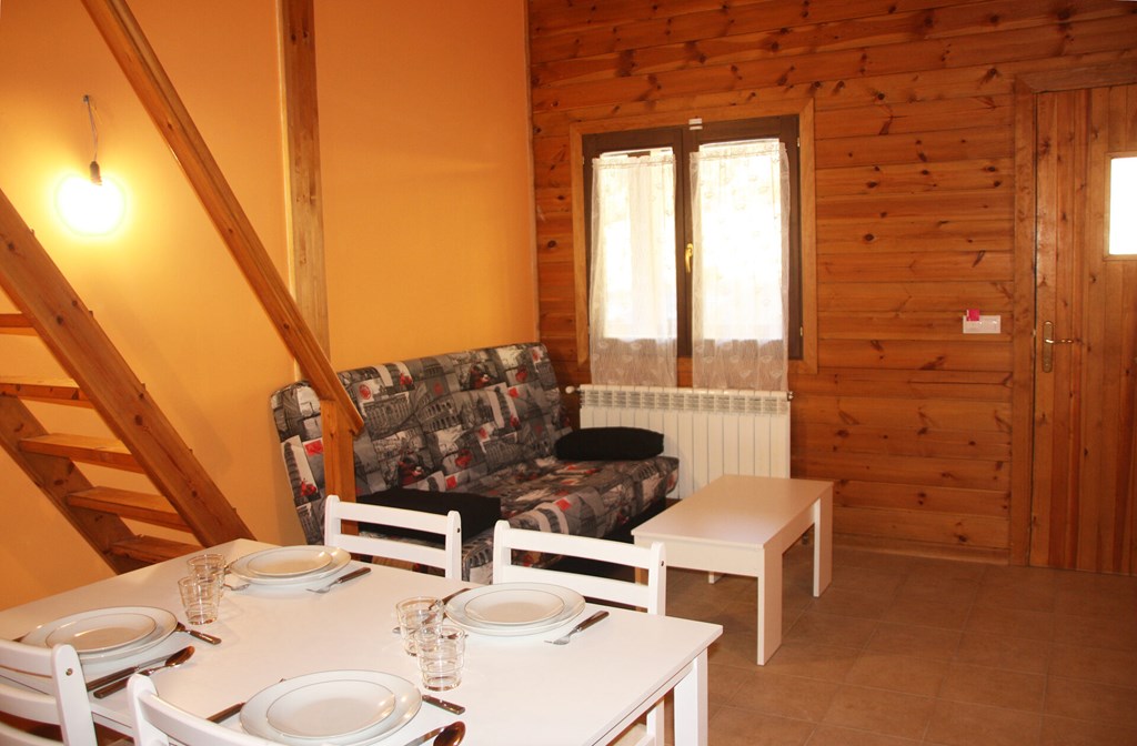 La Pleta Incles Suites 3000: Room APARTMENT CAPACITY 4 ONE BEDROOM