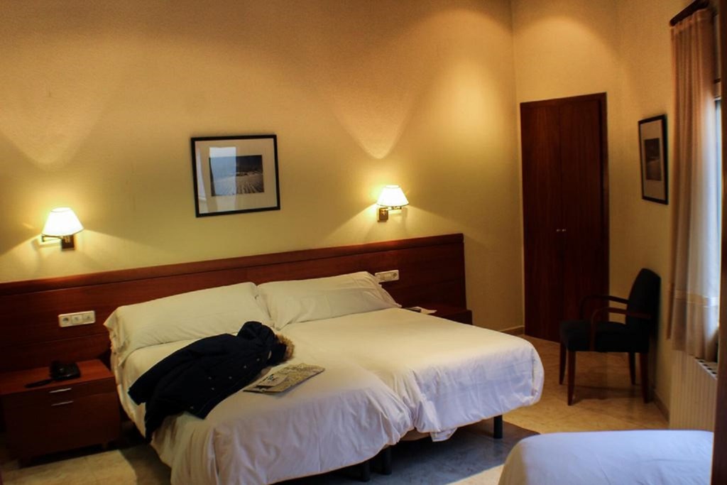 Hotel Oros: Room Double or Twin STANDARD