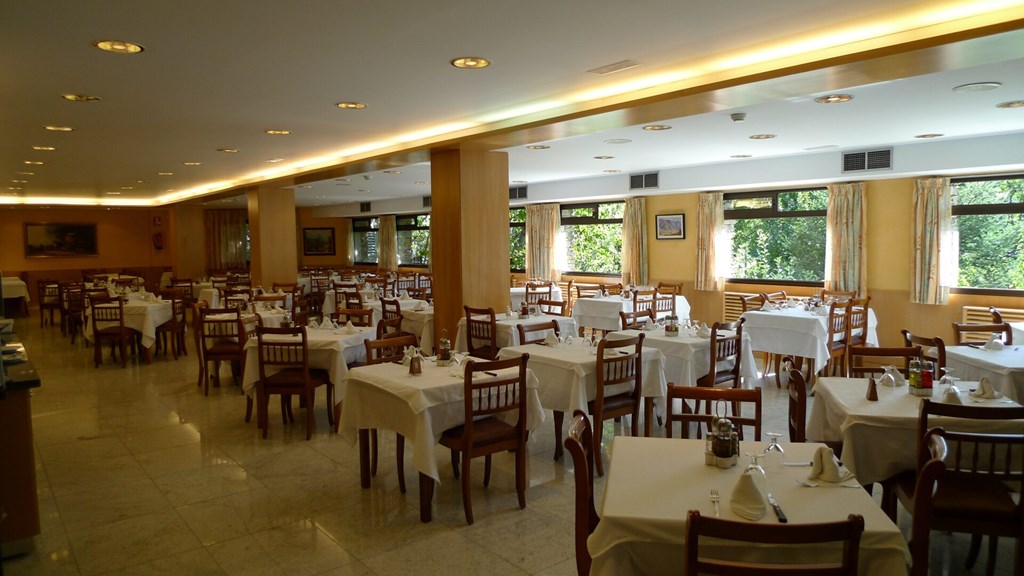 Evenia Coray: Restaurant