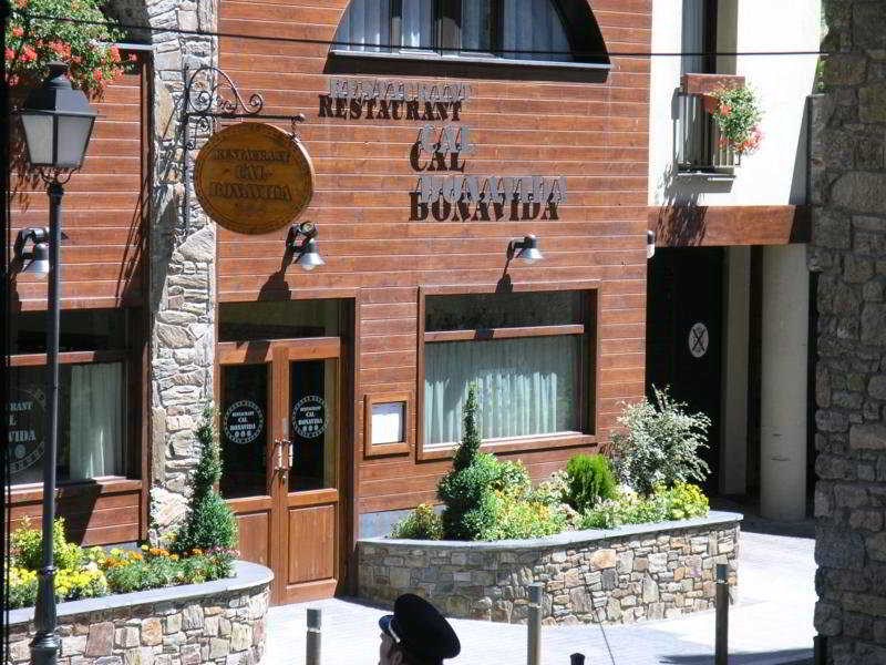 Bonavida: Restaurant