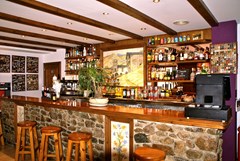 Hotel L´Ermita B&B: Bar - photo 1