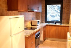 Apartamentos Canillo Les Moles 3000: Room APARTMENT CAPACITY 8 THREE BEDROOMS - photo 10