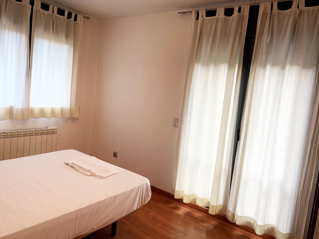 Apartamentos Canillo Les Moles 3000: Room APARTMENT CAPACITY 4 ONE BEDROOM