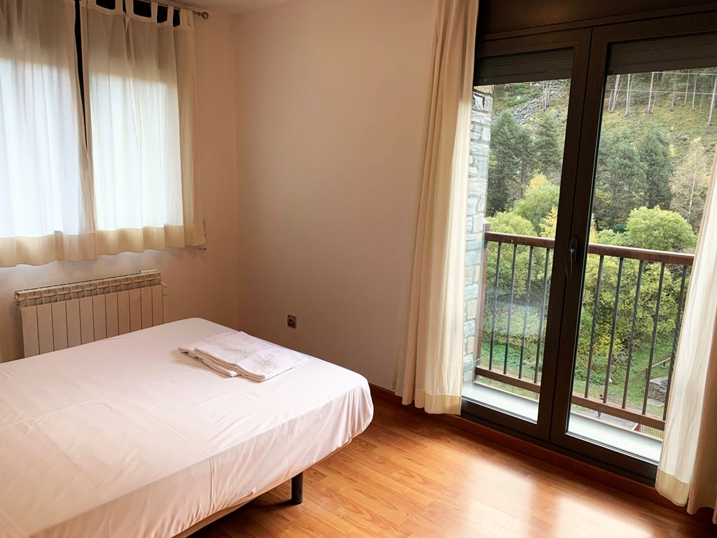 Apartamentos Canillo Les Moles 3000: Room APARTMENT CAPACITY 4 ONE BEDROOM