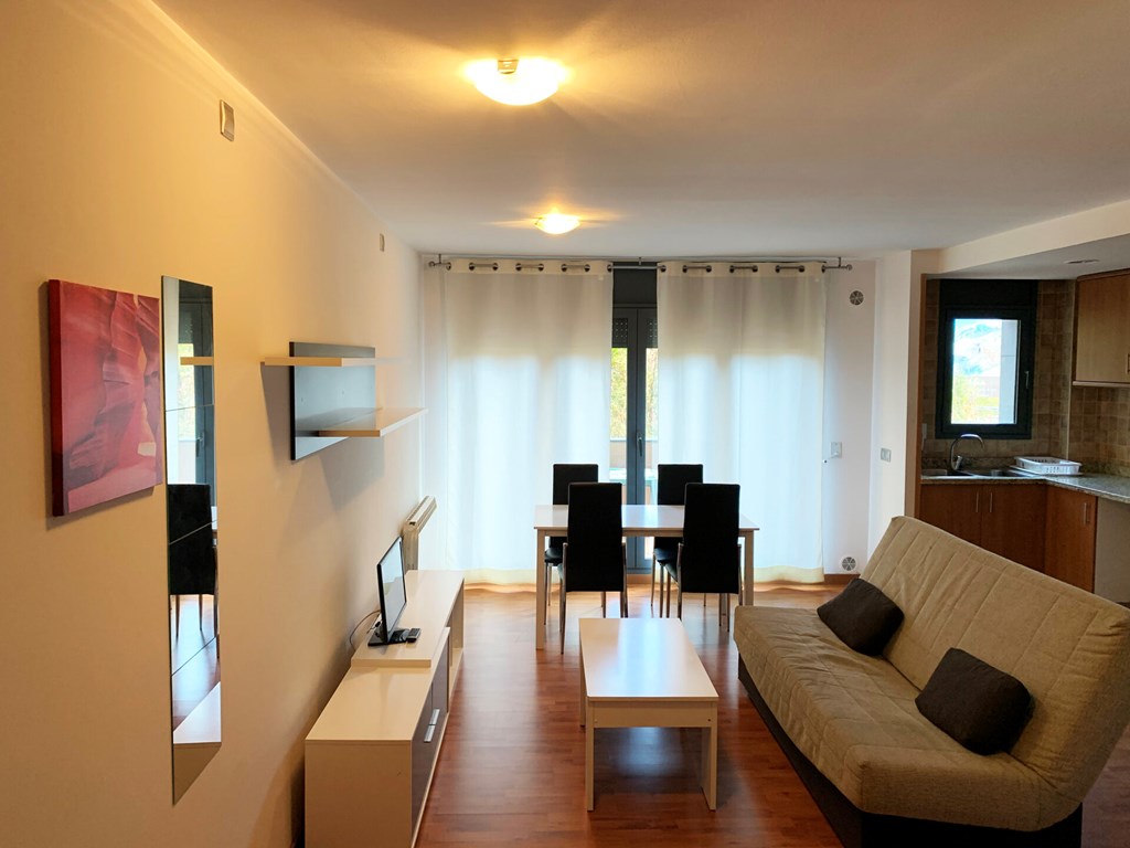 Apartamentos Canillo Les Moles 3000: Room APARTMENT CAPACITY 4 ONE BEDROOM