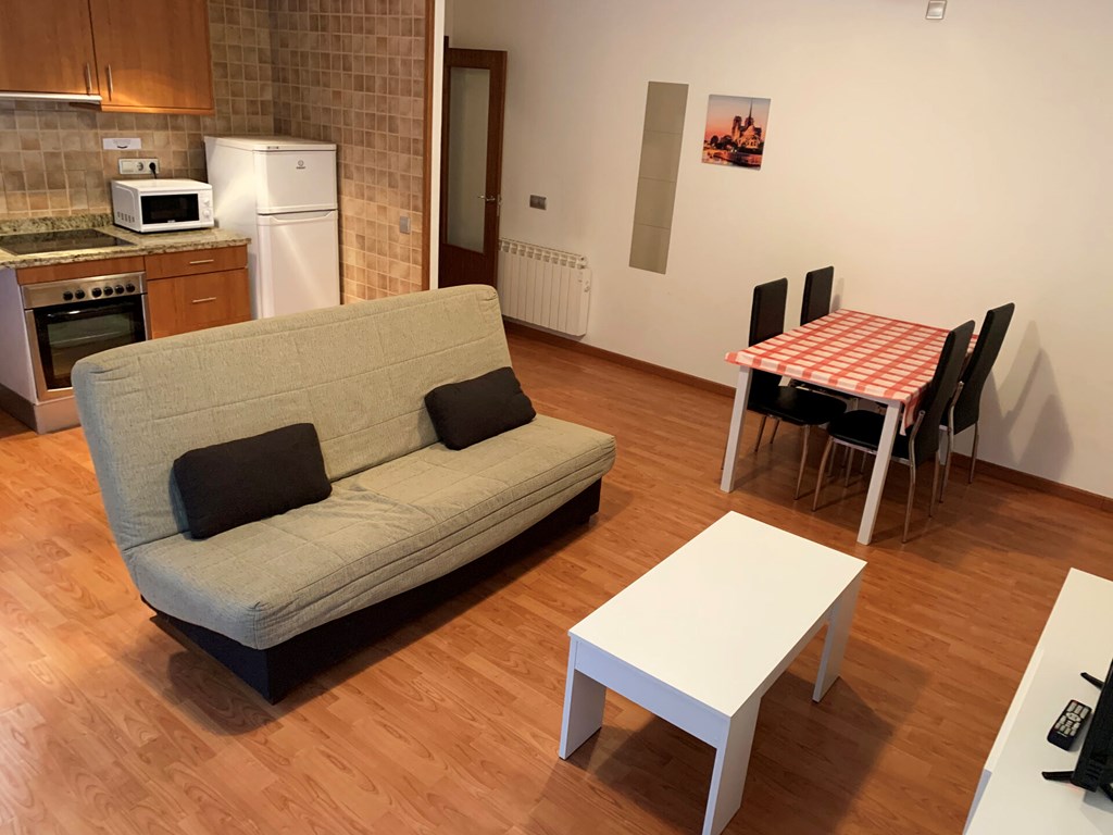 Apartamentos Canillo Les Moles 3000: Room APARTMENT CAPACITY 4 ONE BEDROOM