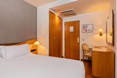 De l'Isard: Room Double or Twin ECONOMY - photo 21